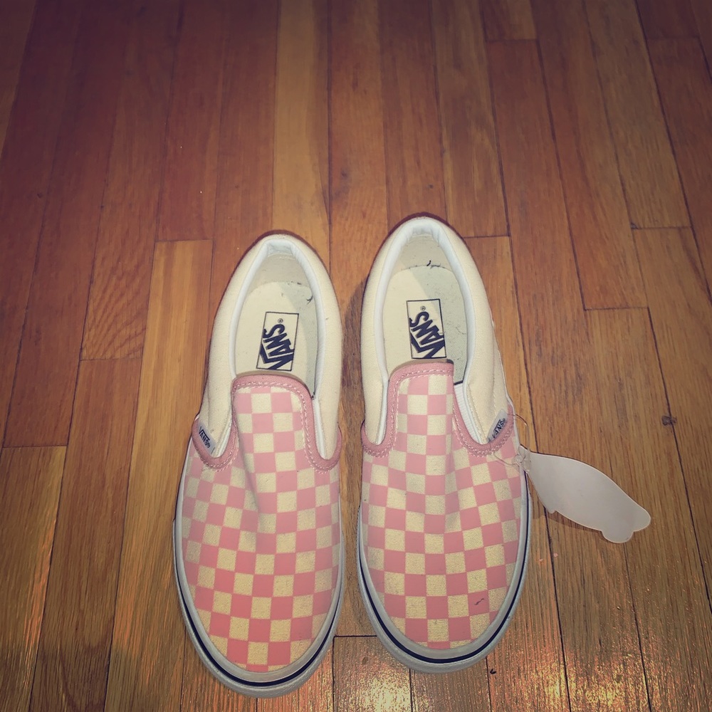 it’s a nice pair of slide ons and a great deal.